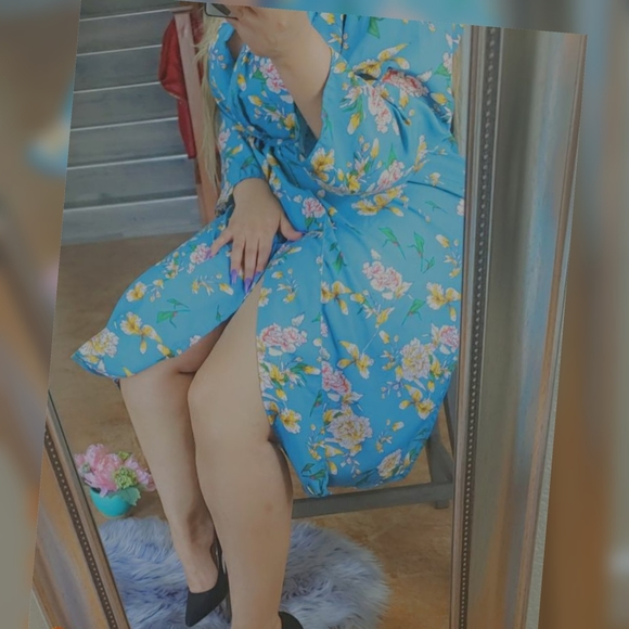 Flowered kimono - Picture 10 of 10